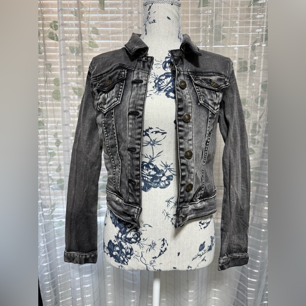 Forever 21 Premium Denim in Charcoal Gray